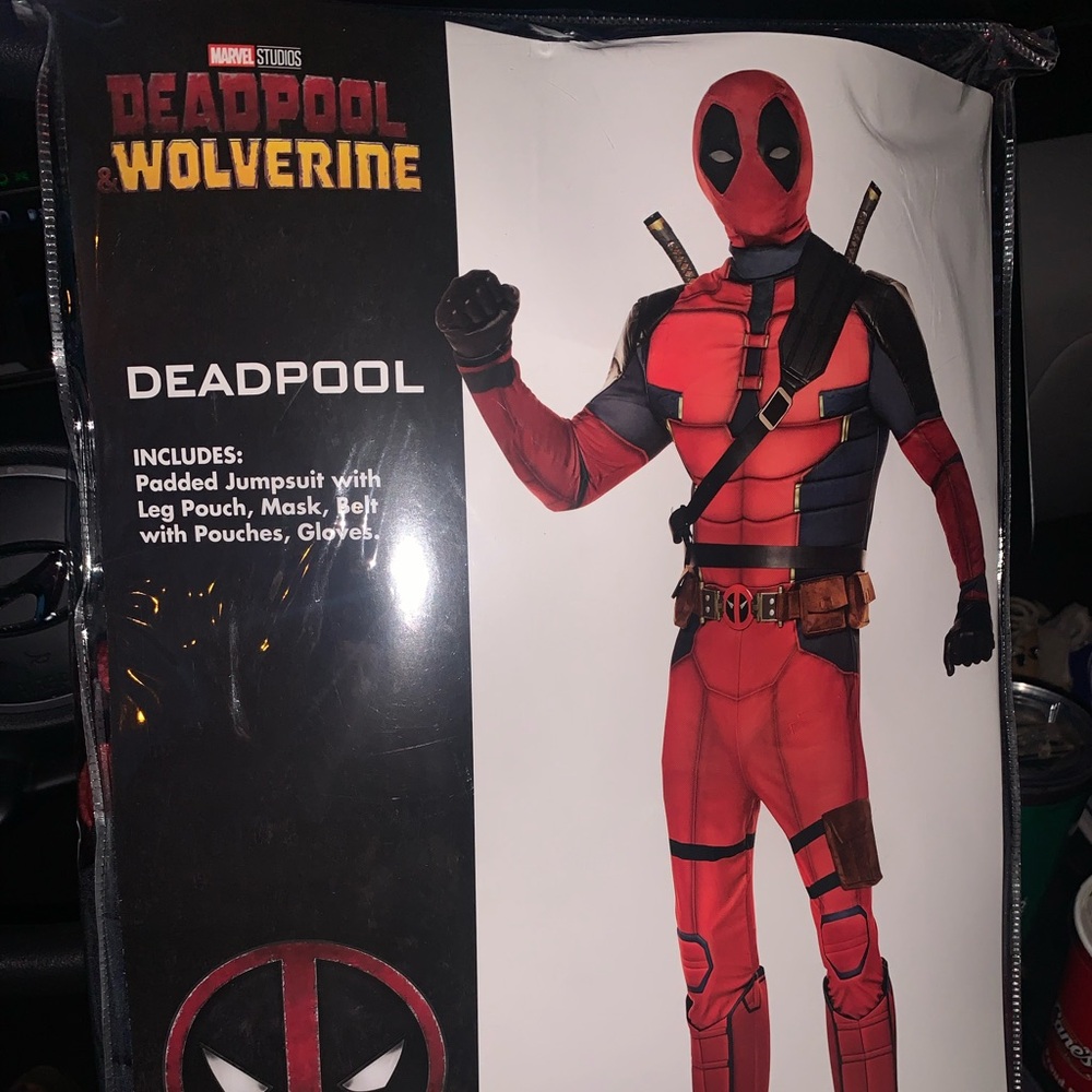Marvel Deadpool Costume - Red and Black